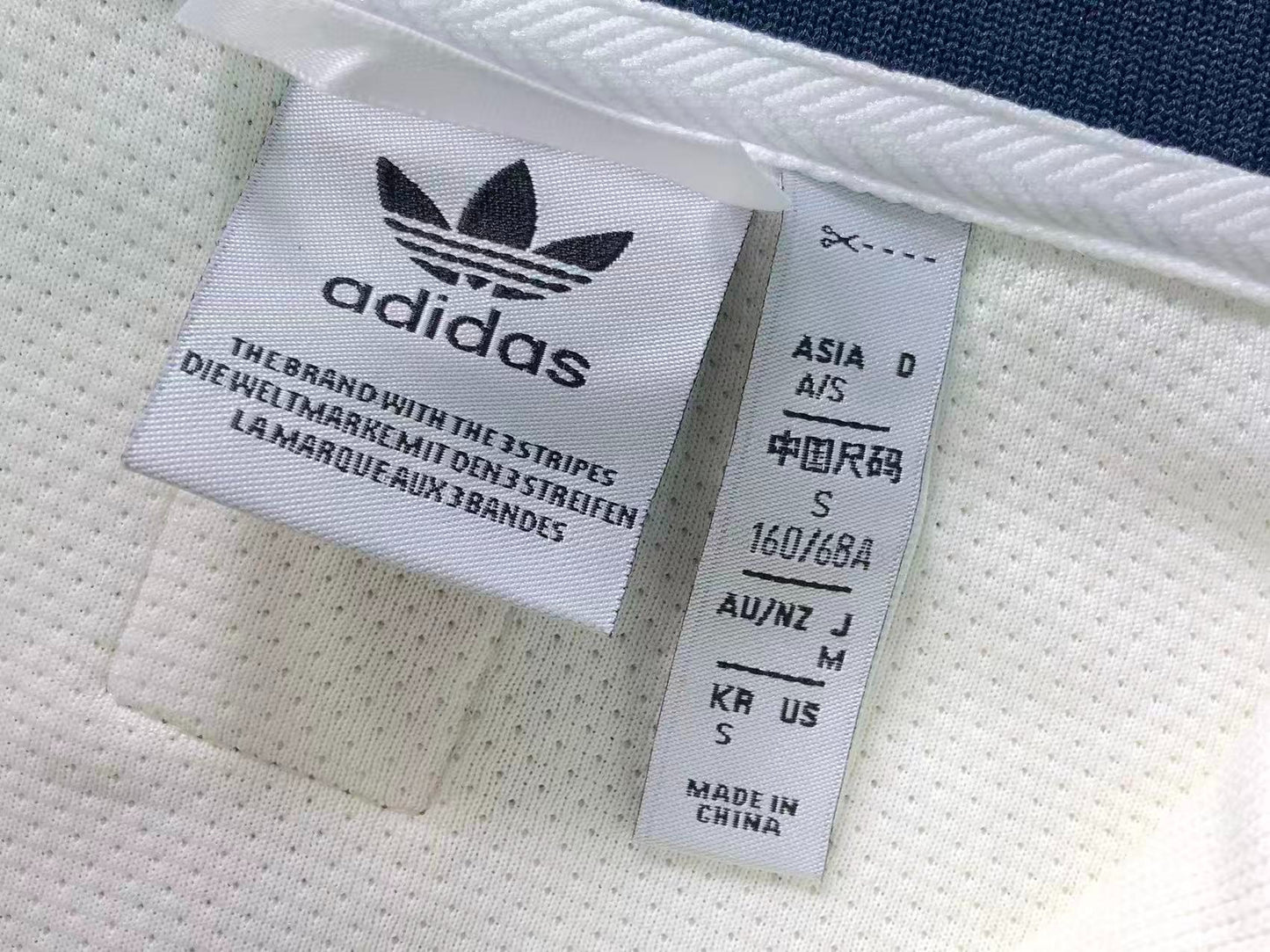 Conjunto Adidas European Sportswear