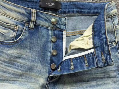 Calça AMIRI TR Ice Blue Distressed Denim