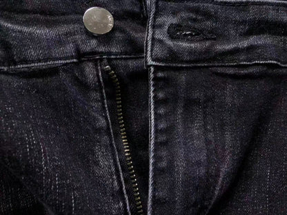 Calça AMIRI Tonal Logo Black Destroyed Denim