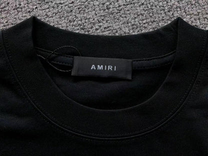 Camiseta AMIRI Gothic Logo Gold Emblem