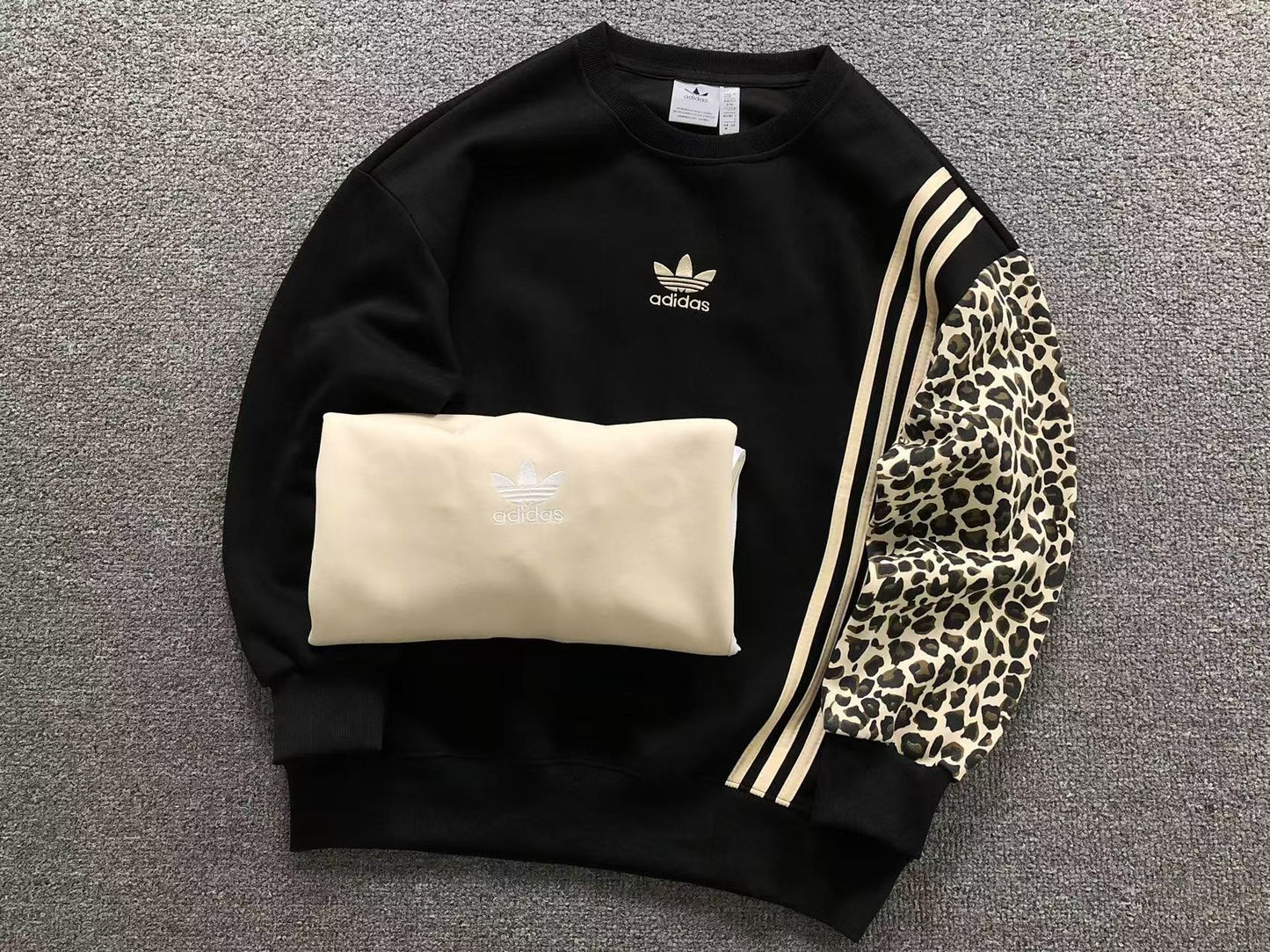 Conjunto Adidas Leopard Luxe