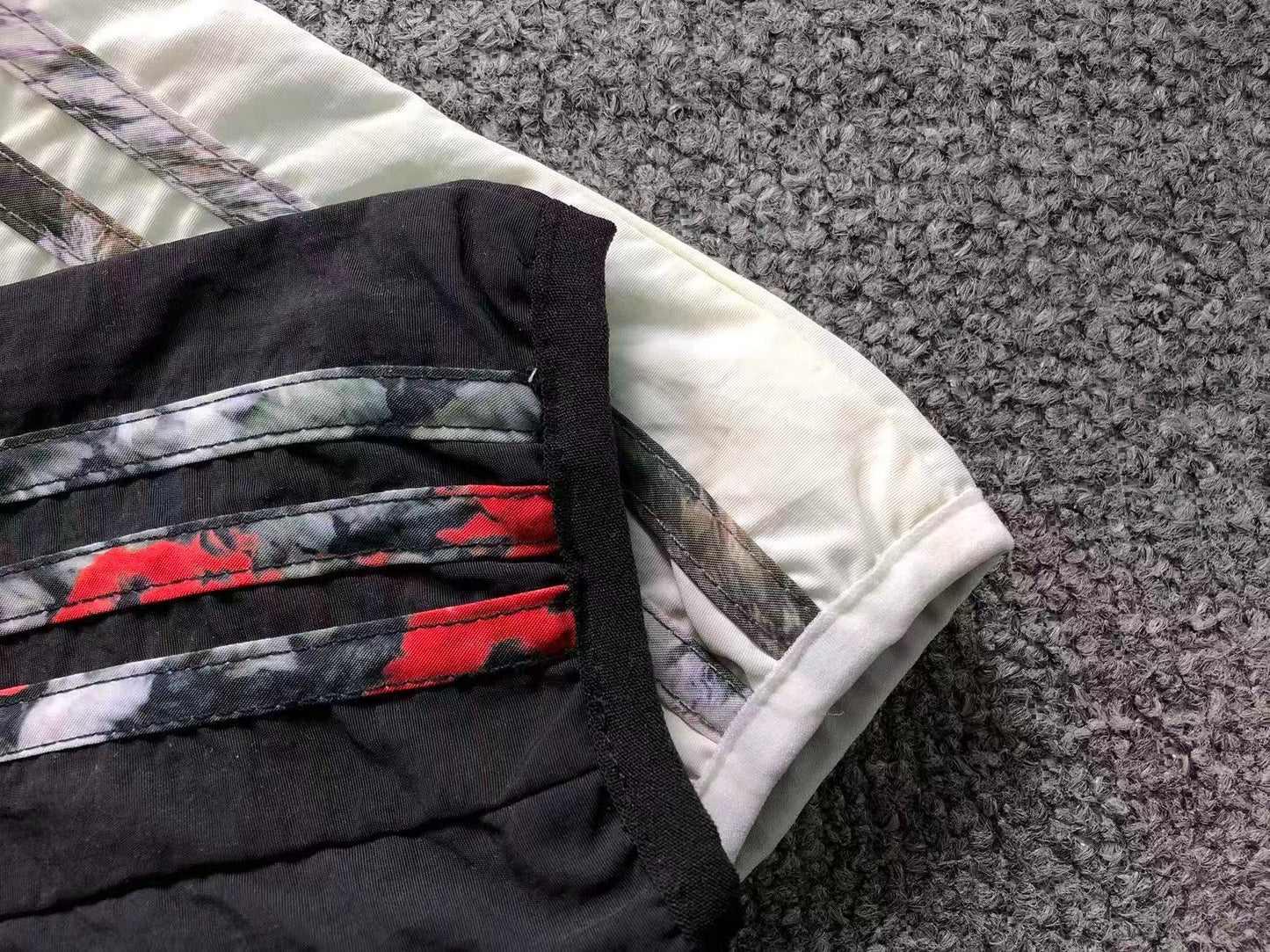 Jaqueta adidas Reversible Knit Tech