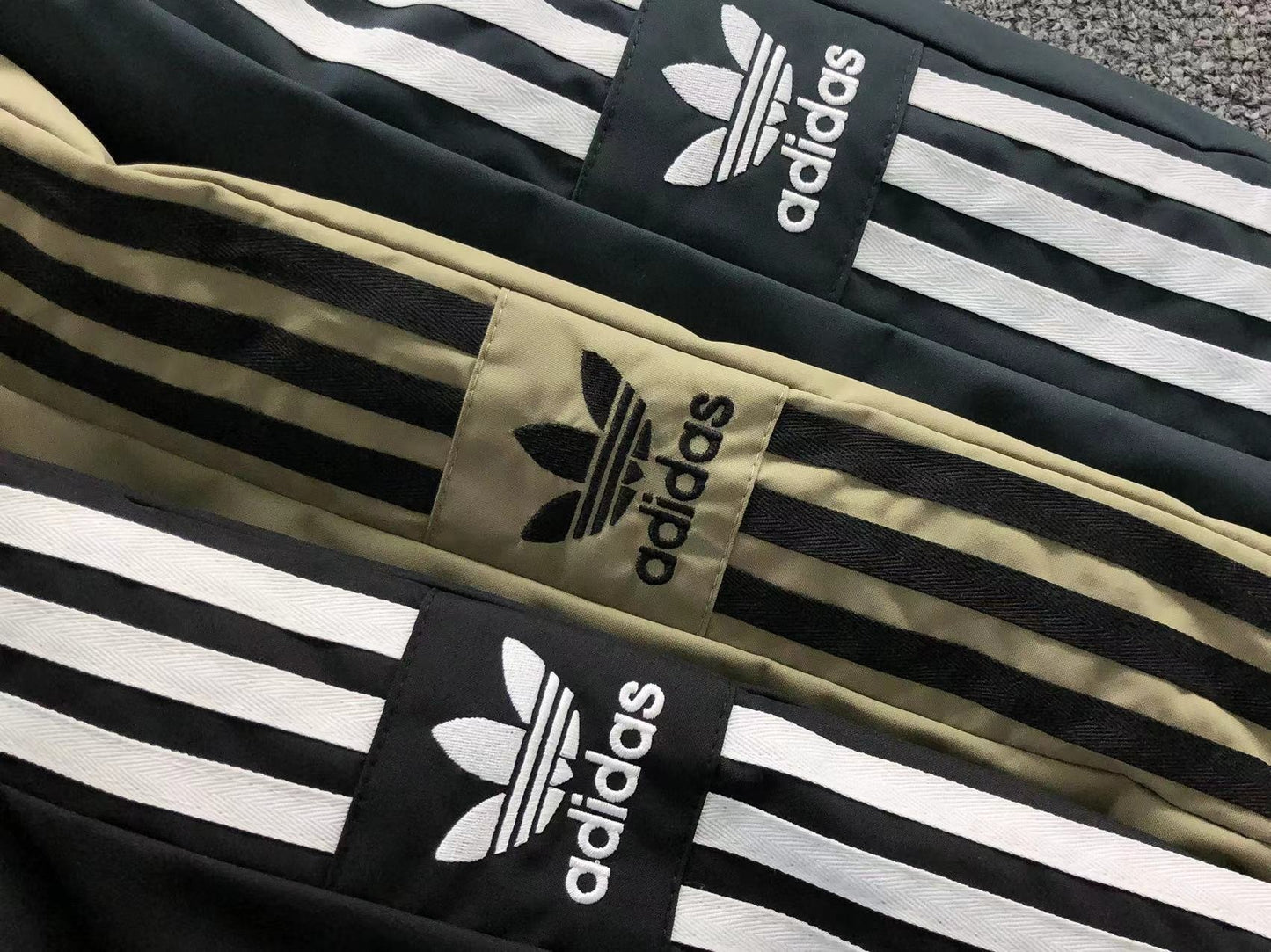 Jaqueta Corta Vento adidas Essential Windbreaker