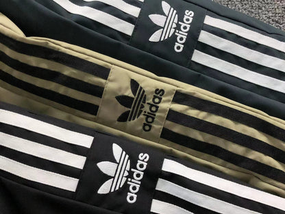 Jaqueta Corta Vento adidas Essential Windbreaker