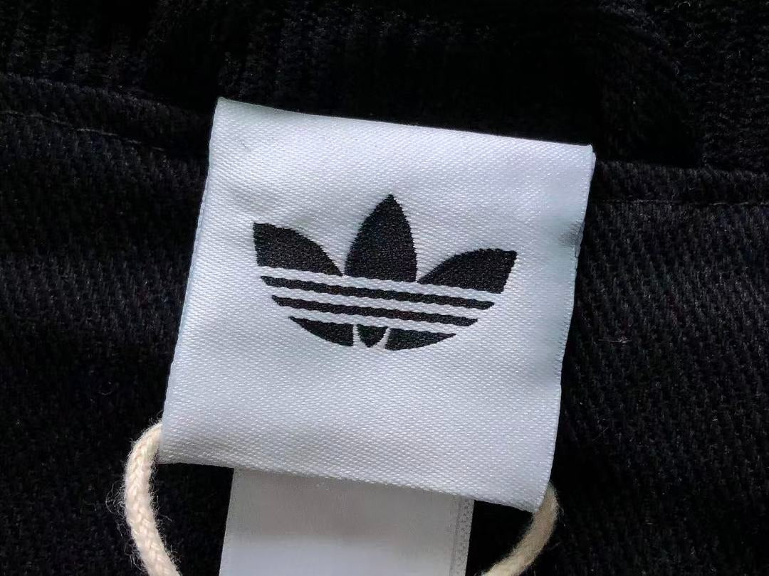 Jaqueta Adidas Y2K Burgundy Stripe