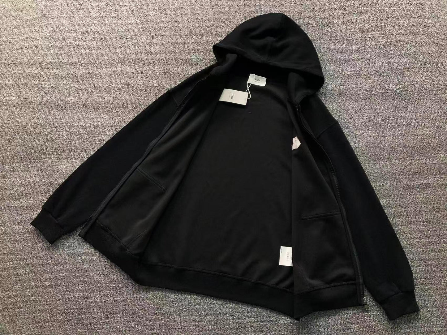 Moletom com Capuz AMI Paris Zip Hoodie Logo Coração