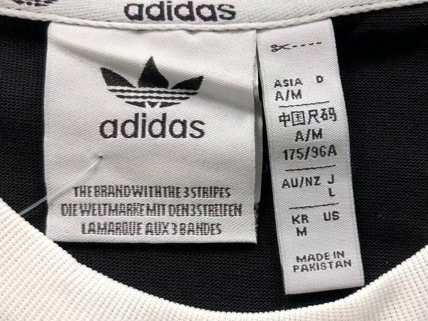 Camiseta adidas Originals Italia 3-Stripes