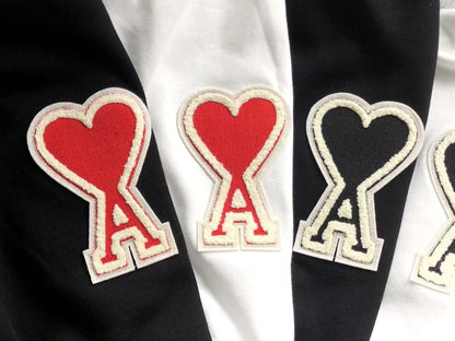 Short AMI Paris Big Heart Logo