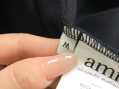 Short AMI Paris Pocket Heart Logo