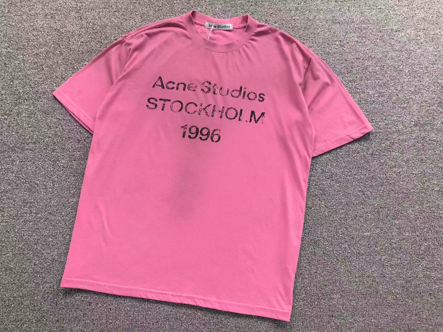 Camiseta Acne Studios Stockholm 1996 Vintage Logo