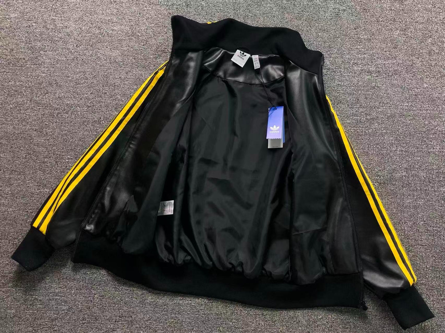 Jaqueta Adidas Y2K Flame Edition