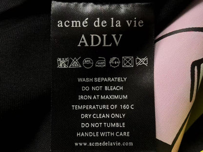 Camiseta ADLV Cartoon Squad Graphic Tee