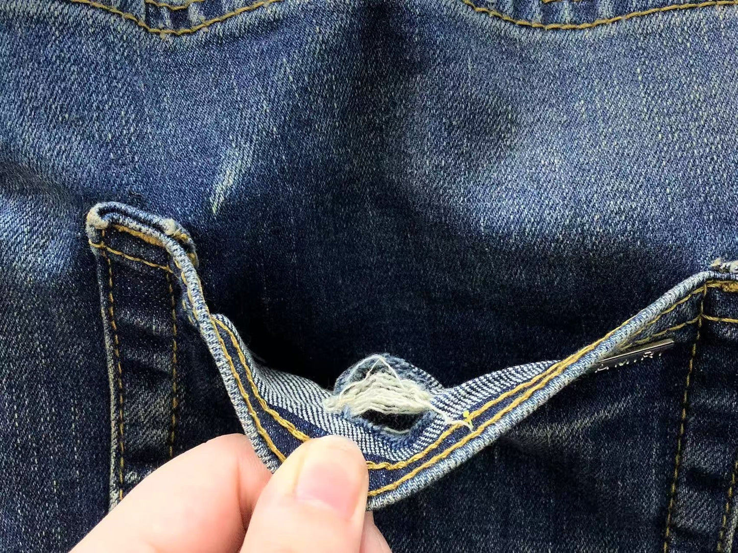 Calça AMIRI Vintage Logo Dark Denim