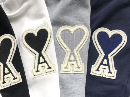Short AMI Paris Big Heart Logo