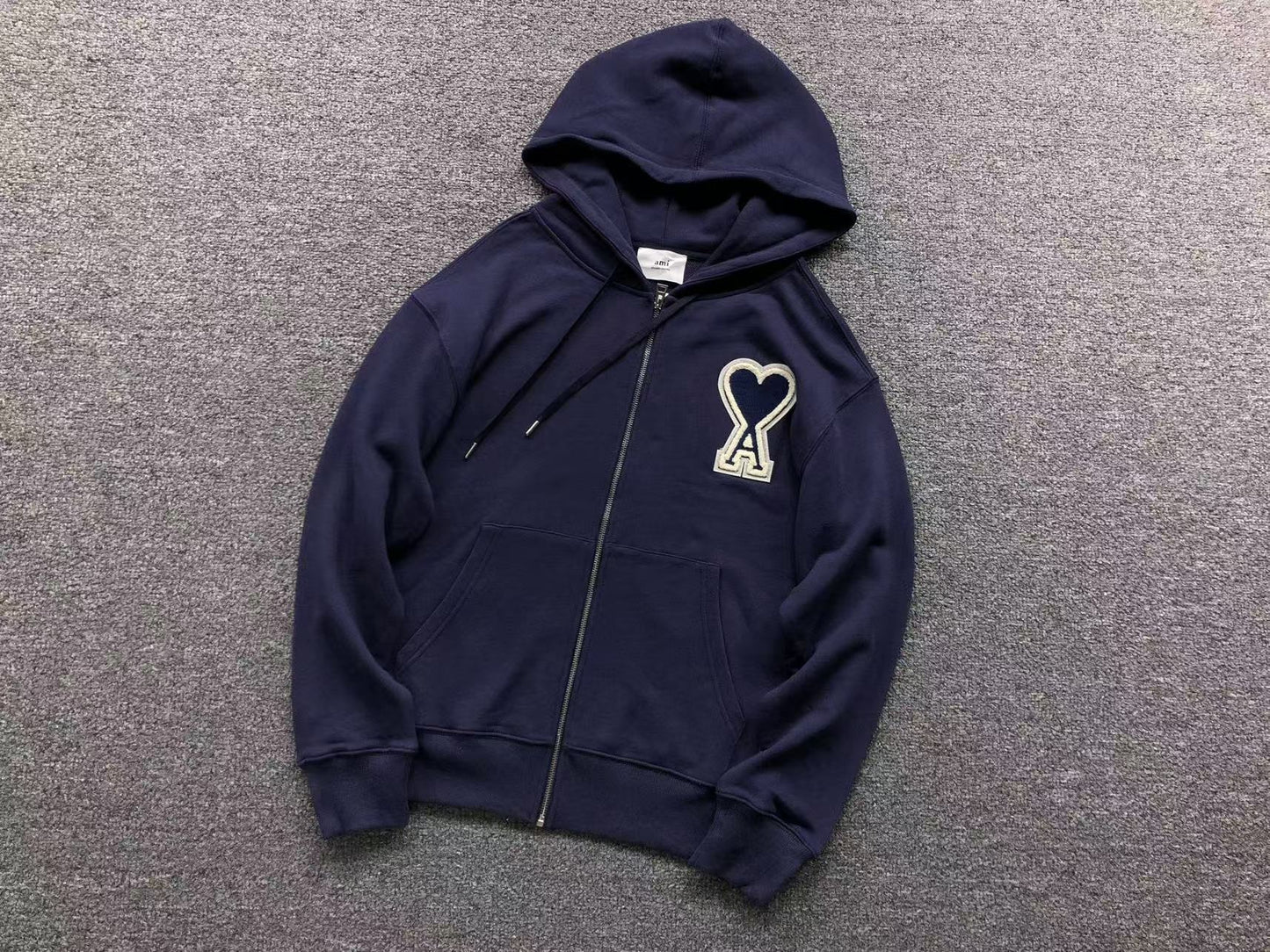 Moletom AMI Paris Ami de Cœur Hoodie Big Heart