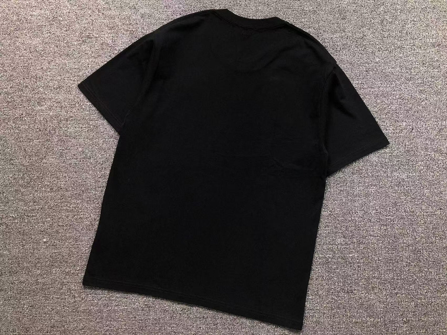 Camiseta AMI Paris Mini Heart Logo