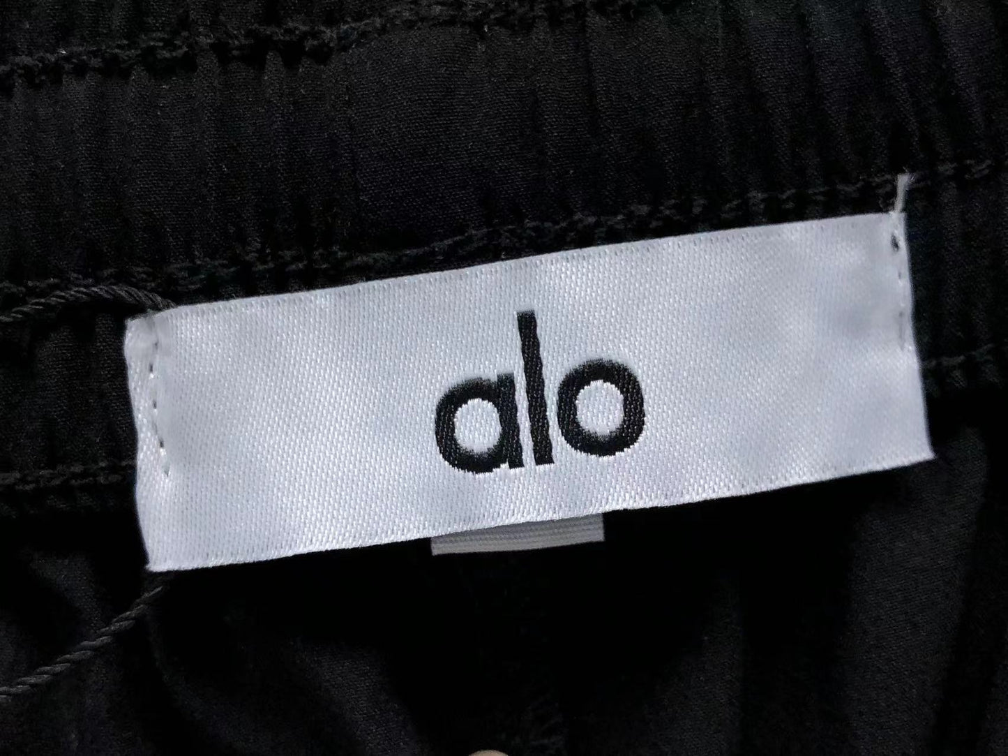 Calça elástica ALO moletom cargo
