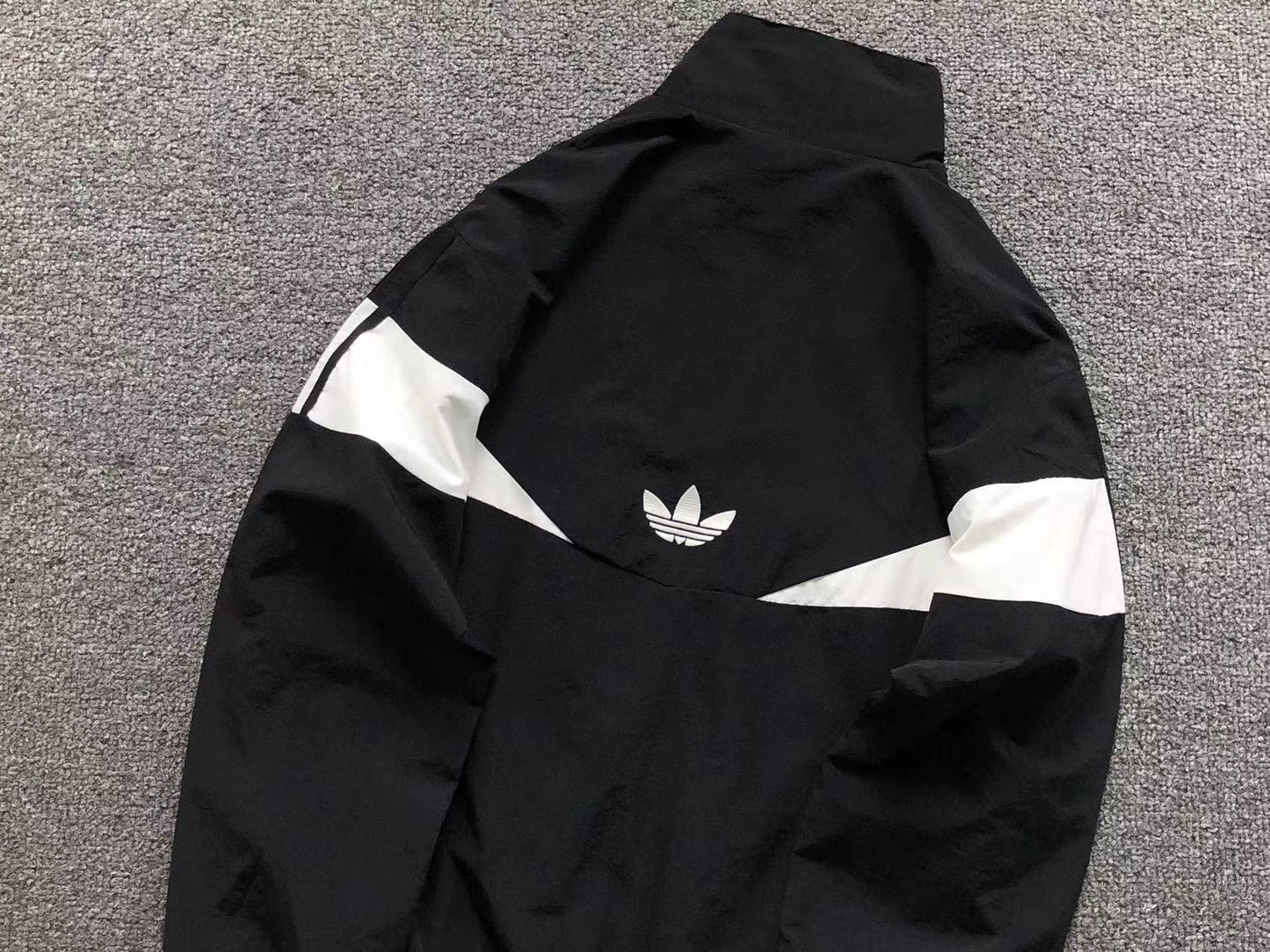 Conjunto Adidas Velocity Track