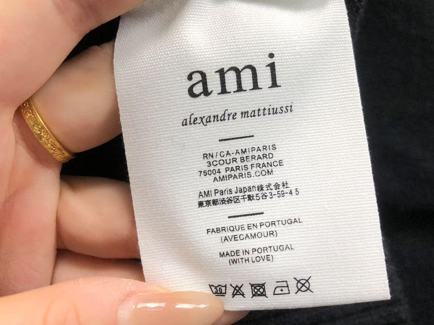 Suéter Cardigan AMI Paris Logo Embossed