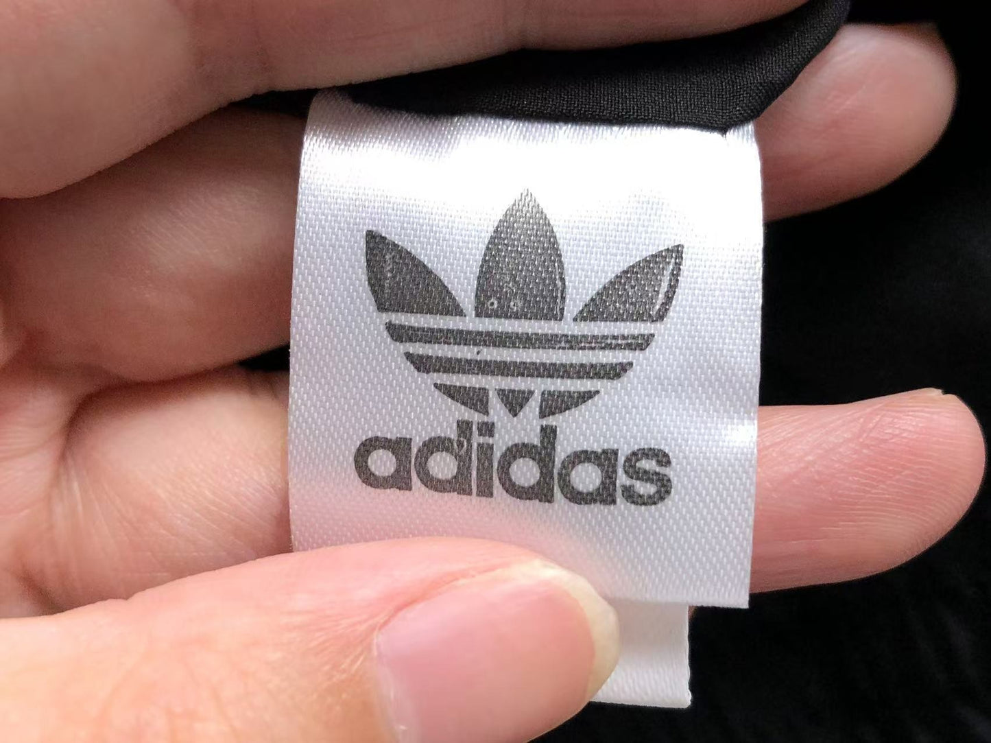 Jaqueta Adidas Lightweight Shell