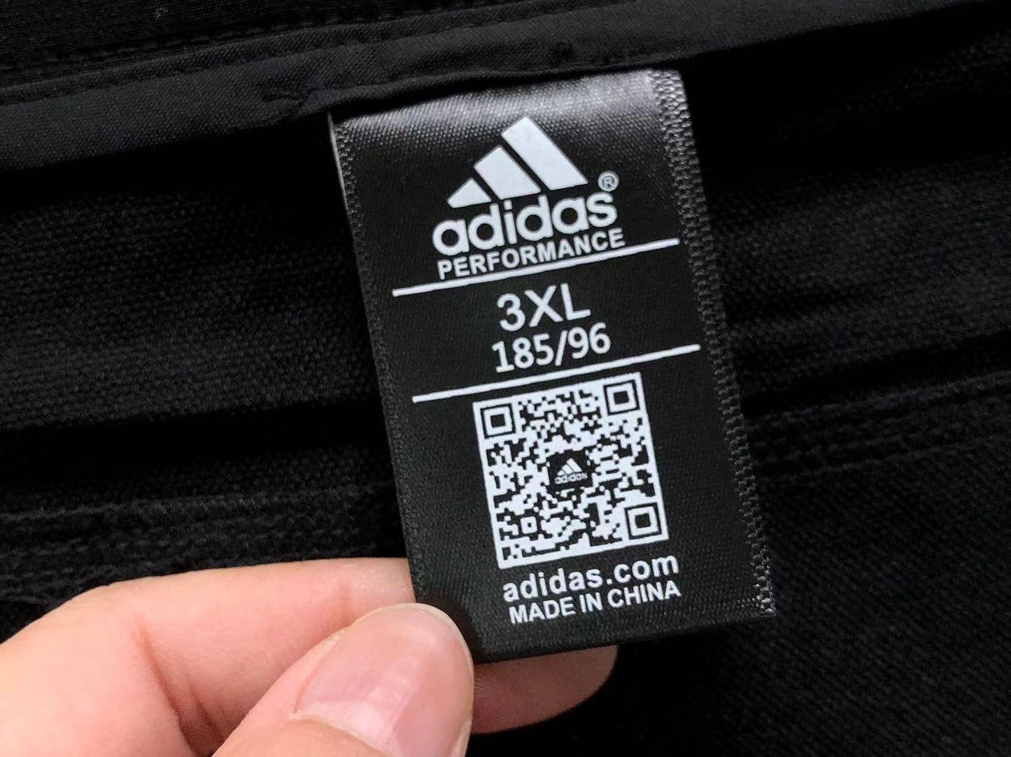 Calça Adidas Tech Utility Pants
