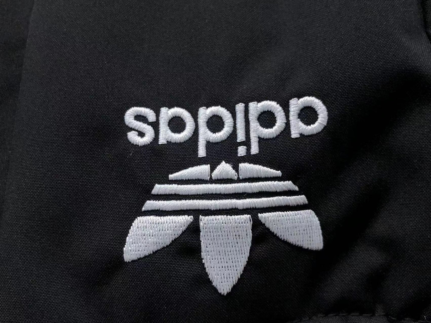 Jaqueta Corta Vento adidas Essential Windbreaker