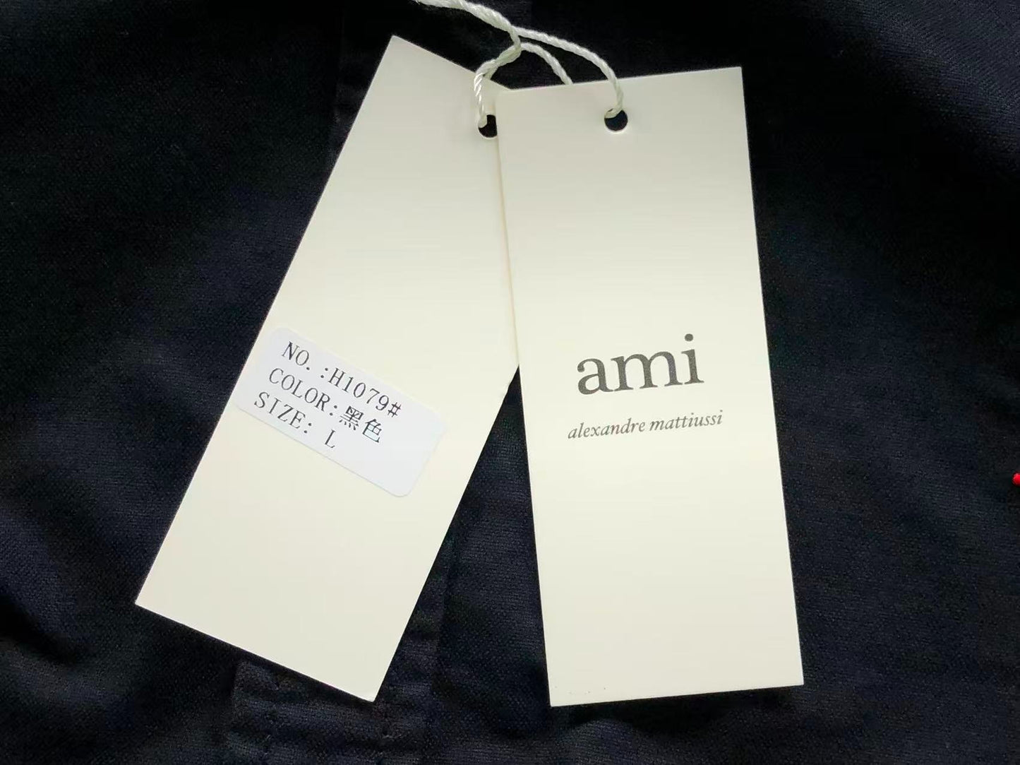 Camisa AMI Paris Logo Coração Bordado