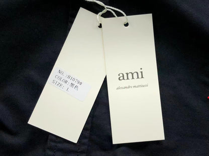 Camisa AMI Paris Logo Coração Bordado