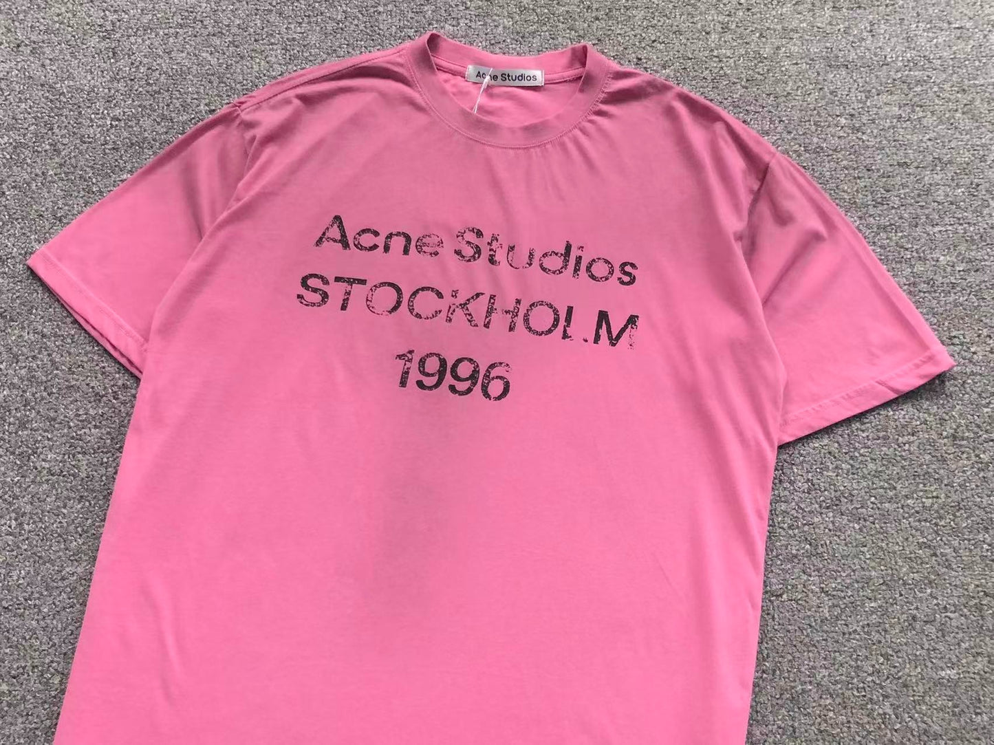 Camiseta Acne Studios Stockholm 1996 Vintage Logo