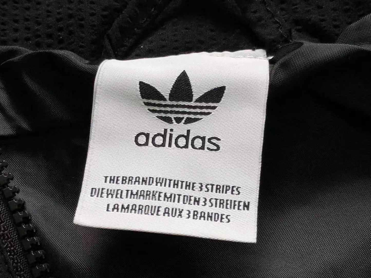 Conjunto Adidas Night Racer