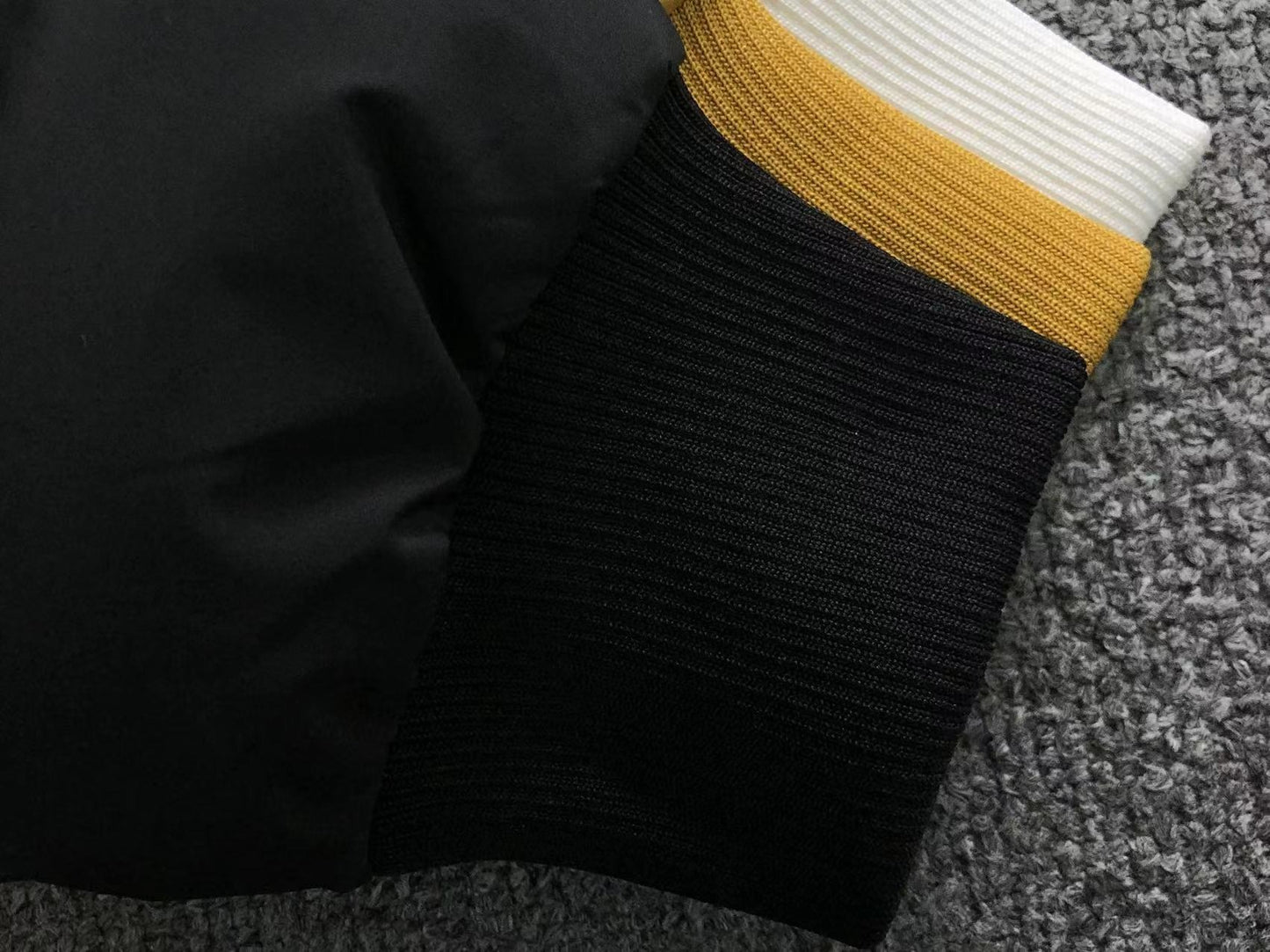 Jaqueta adidas Iconic Puff Jacket