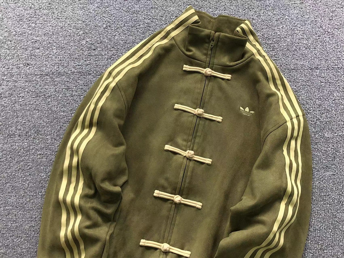 Jaqueta Adidas Oriental Streetwear