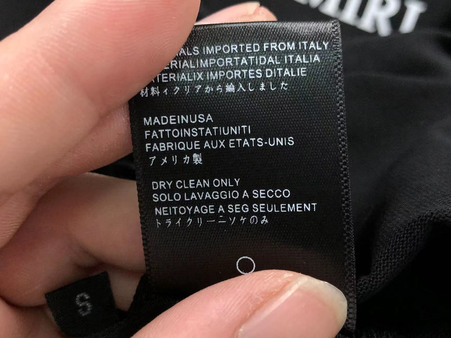 Camiseta AMIRI Essential Logo