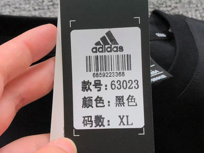 Camiseta Adidas Performance Oversized Logo