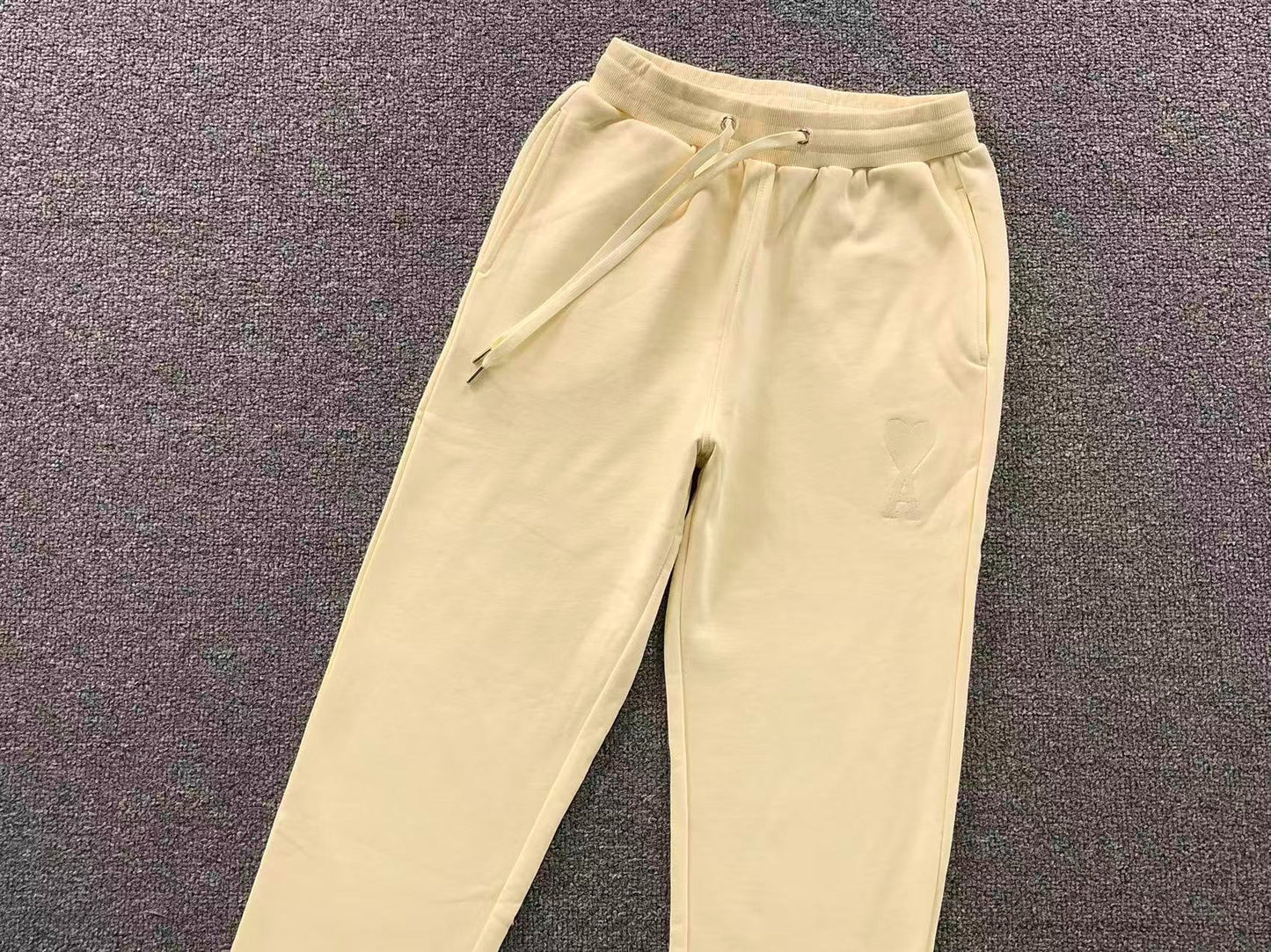 Calça Jogger AMI Paris Essential Moletom
