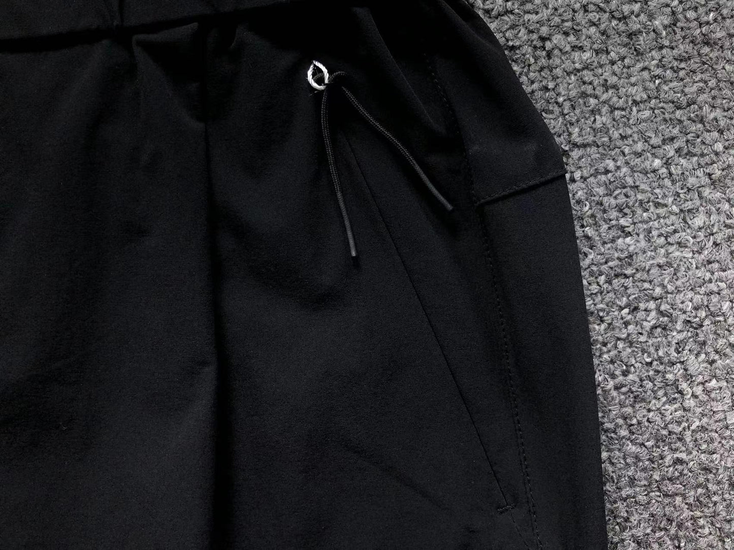 Calça Adidas Urban Utility Pants