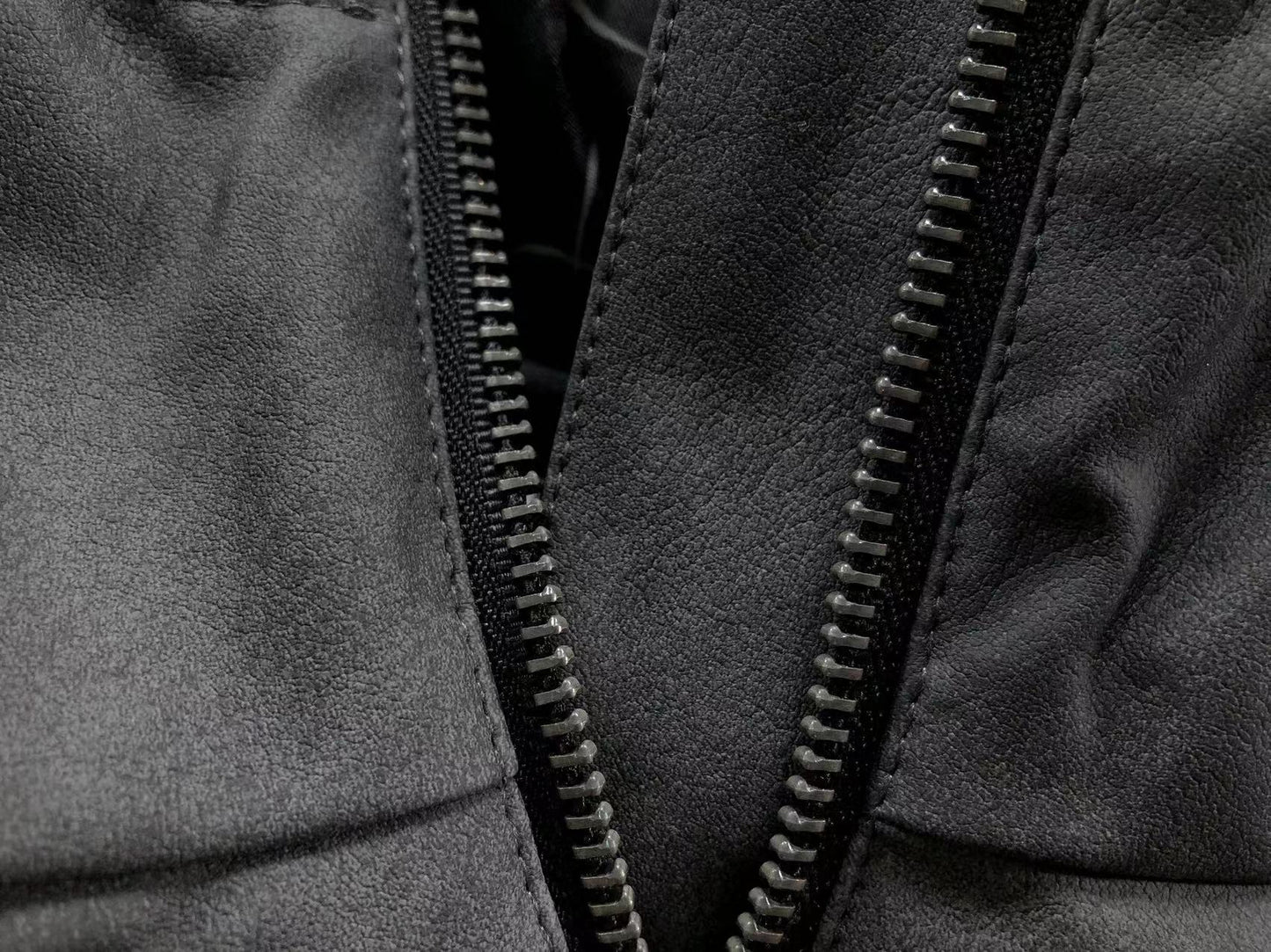 Jaqueta Adidas Thug Club Techwear Redline Hoodie
