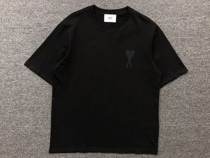 Camiseta AMI Paris Minimal Tonal Heart Logo