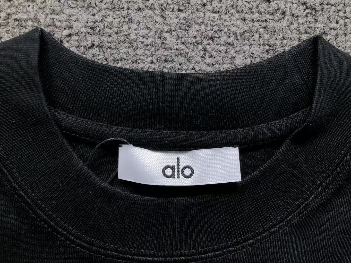 Camiseta ALO - aloalo