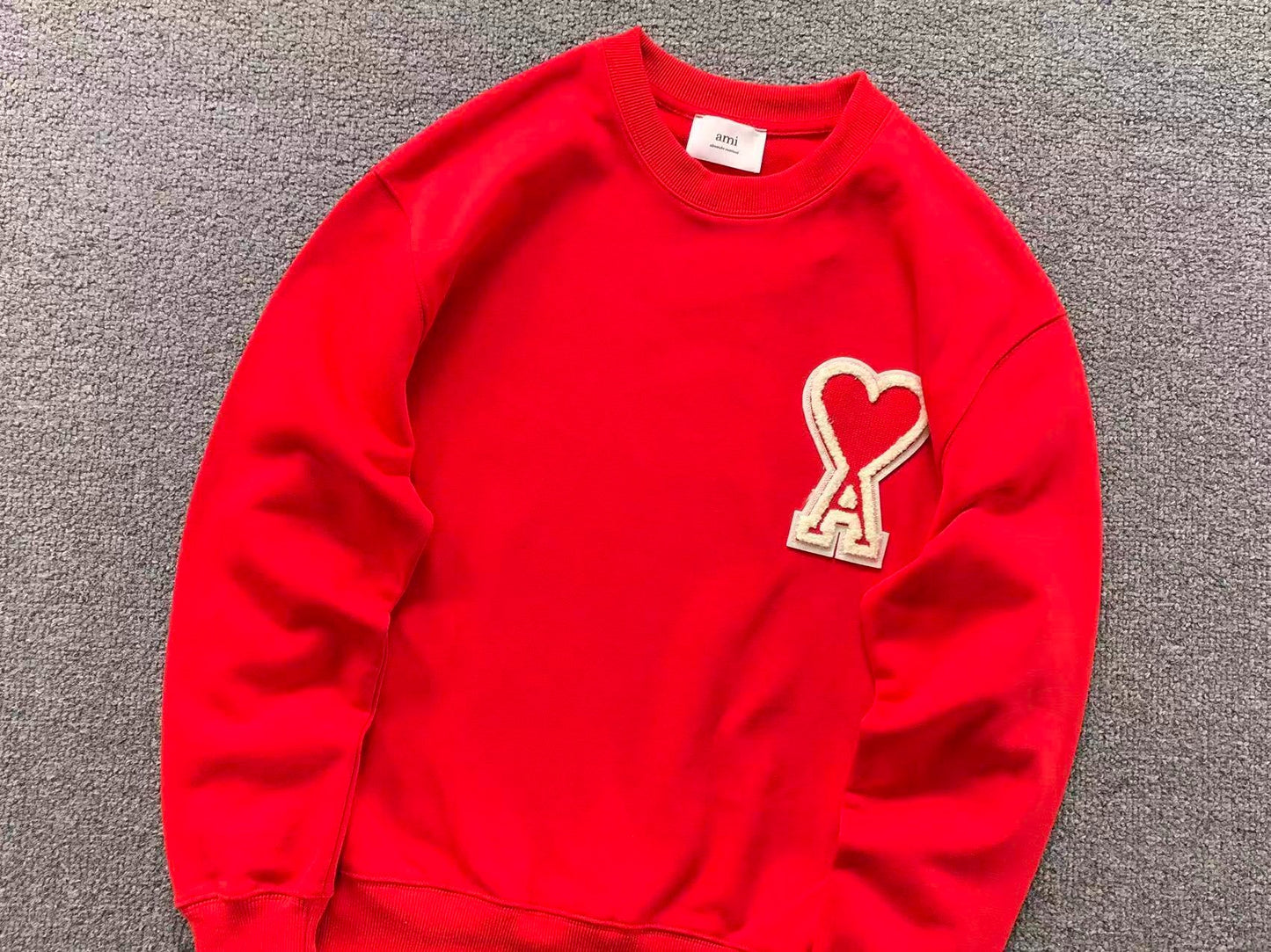 Moletom AMI Paris Ami de Cœur Crewneck Big Heart