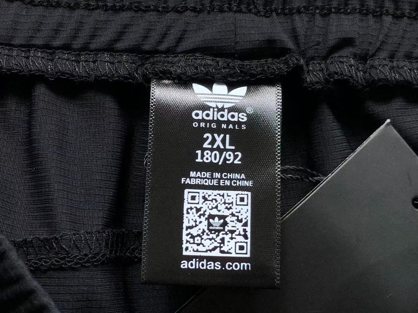 Calça Adidas Essential Tech Jogger