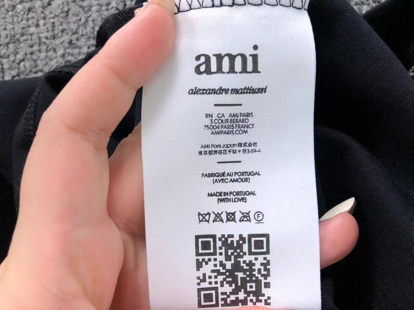 Camiseta AMI Paris Classic Logo Vermelho