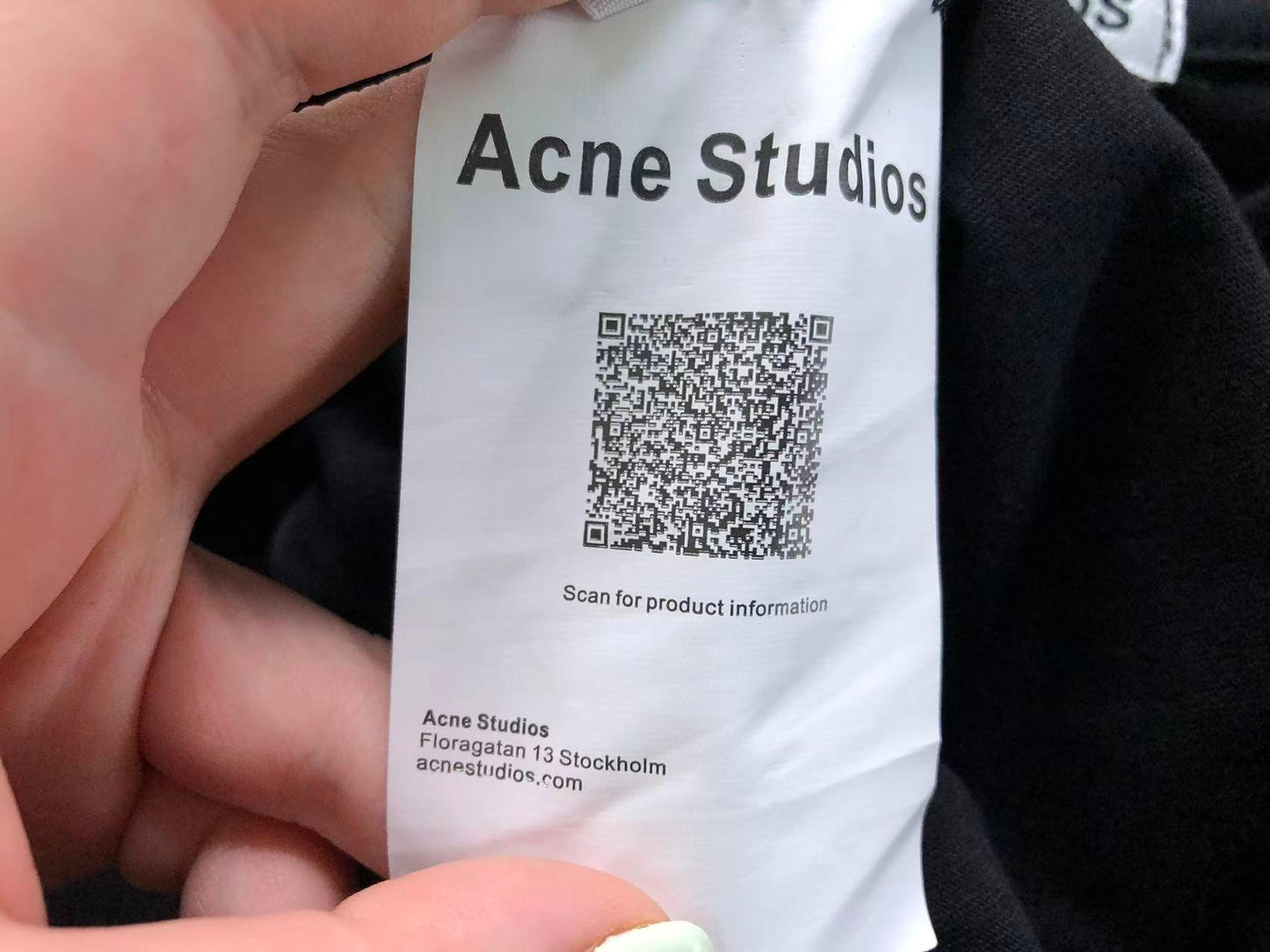 Camiseta Acne Studios Distressed Patch Tee