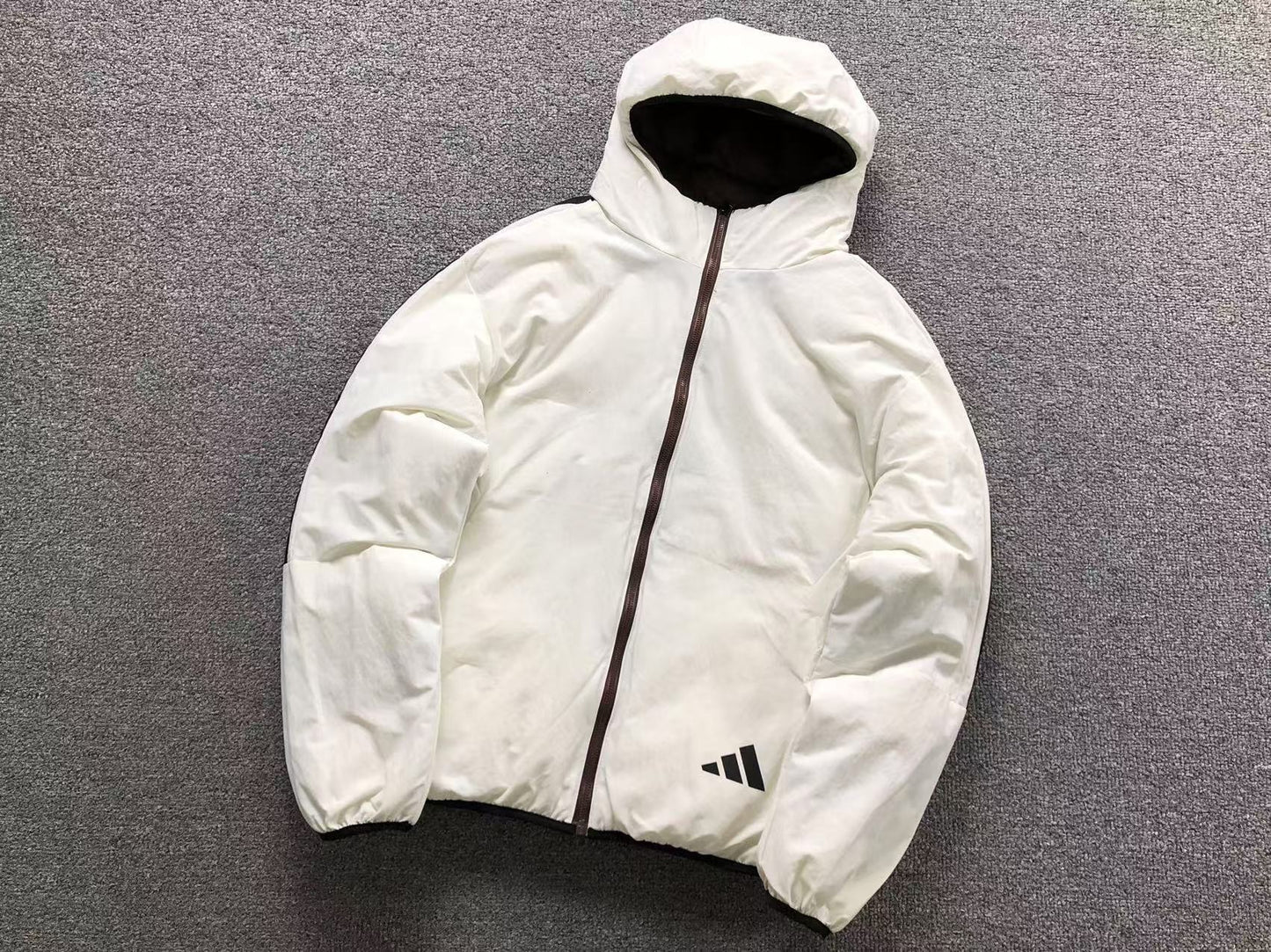Jaqueta Puffer Reversible adidas Winter Flip