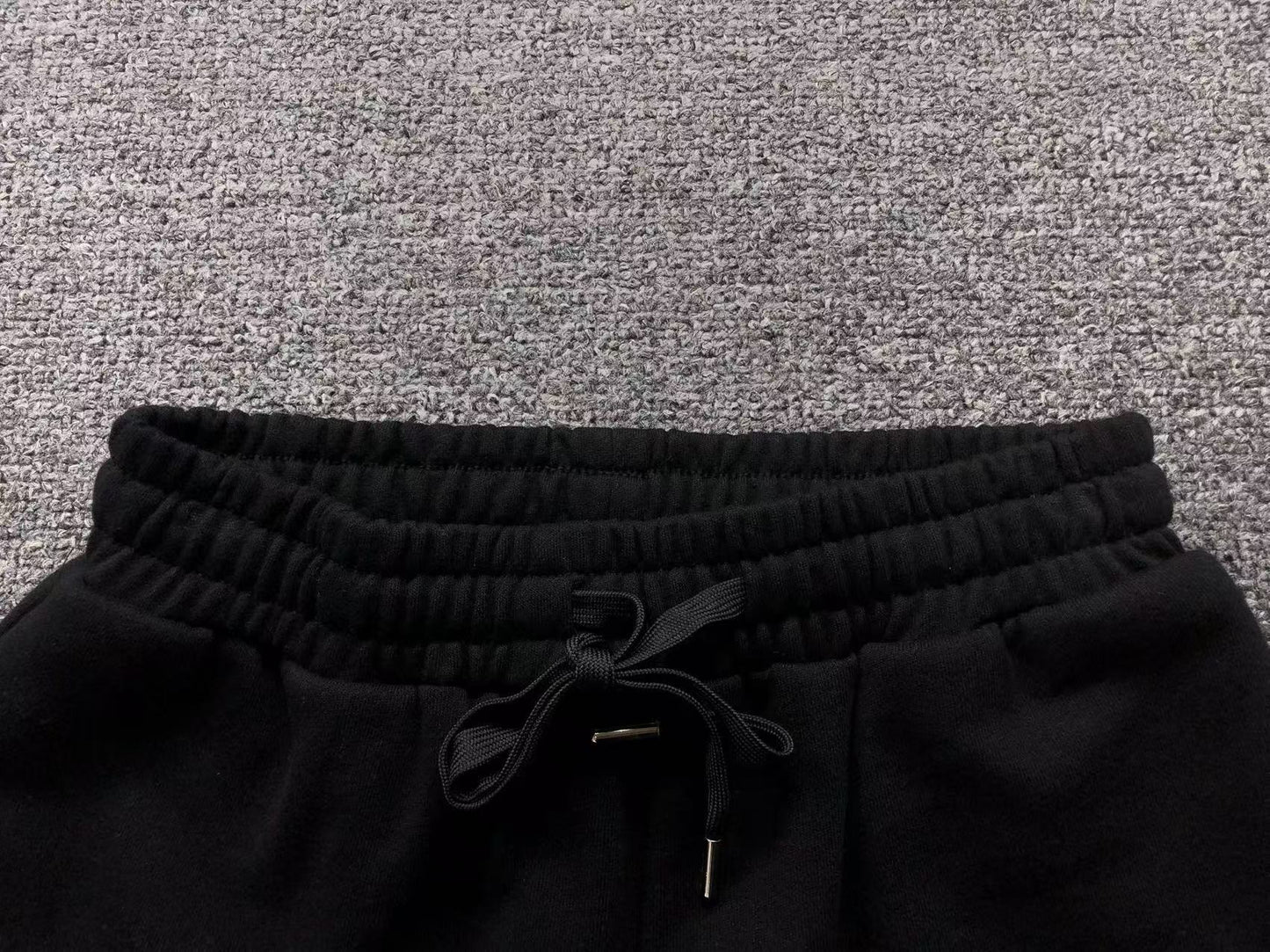 Short AMI Paris Big Heart Logo