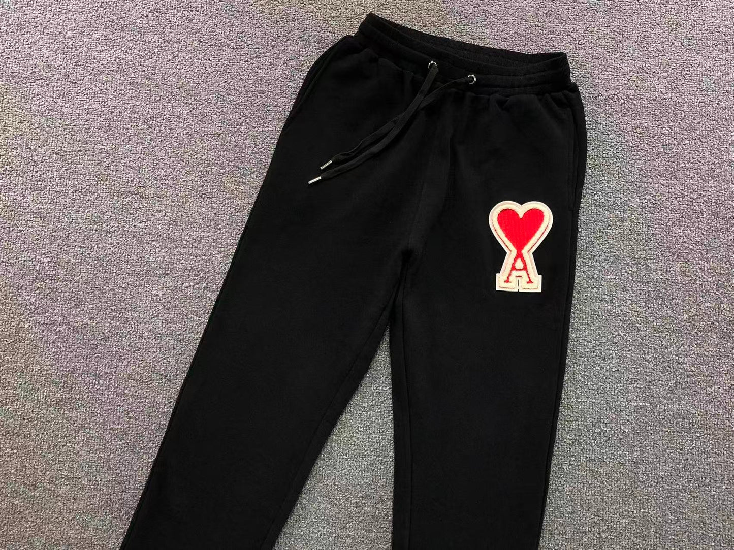 Calça Jogger AMI Paris Big Logo Heart Moletom