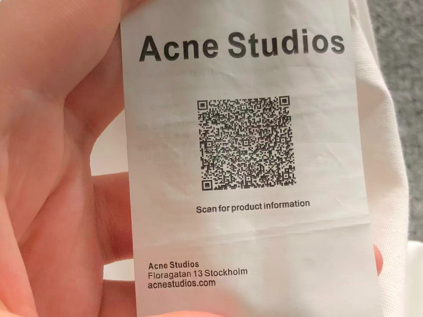 Camiseta Acne Studios Spray Heart