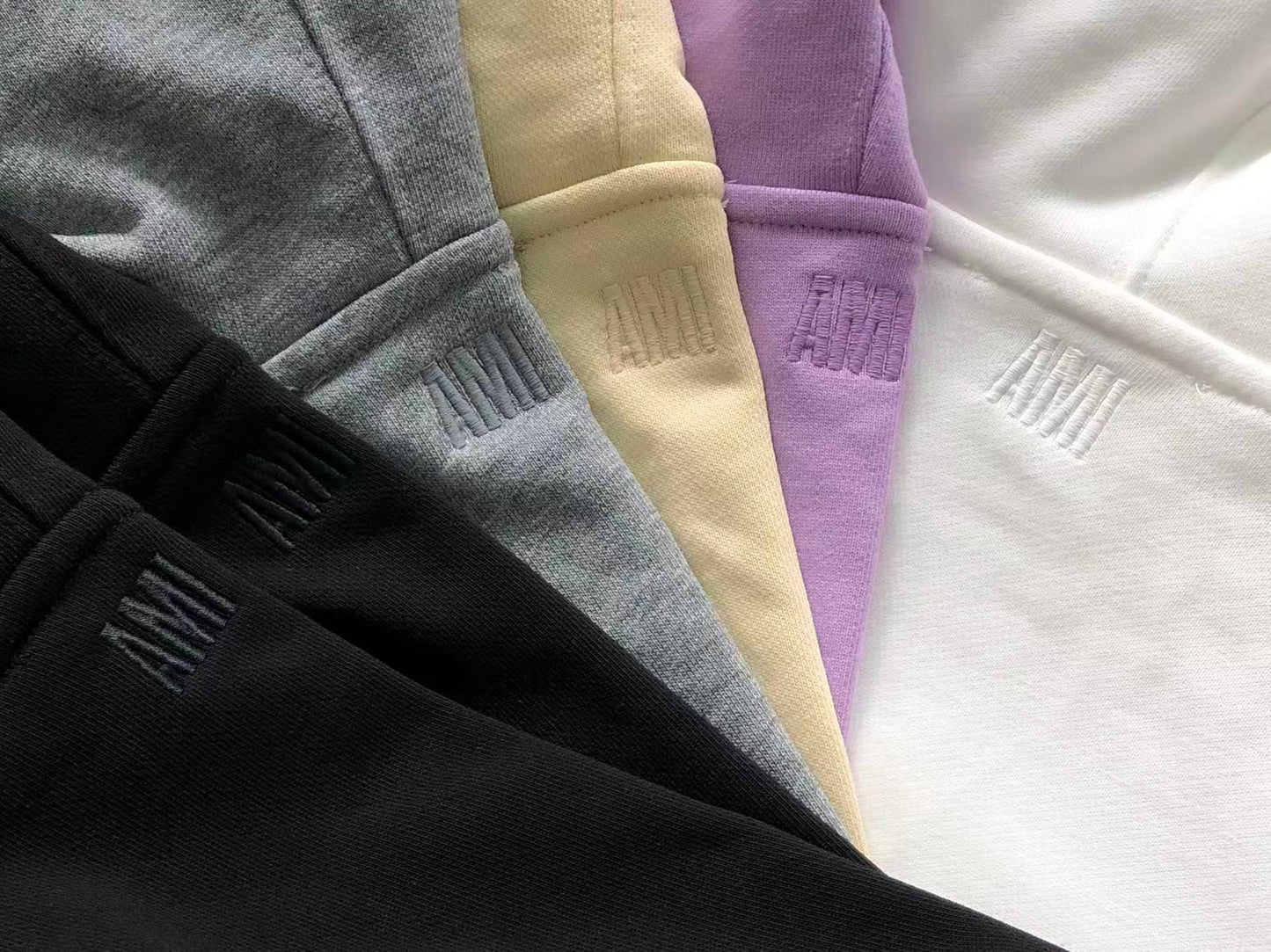 Moletom AMI Paris Ami de Cœur Hoodie