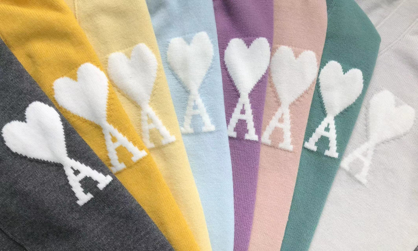 Suéter Cardigan AMI Paris