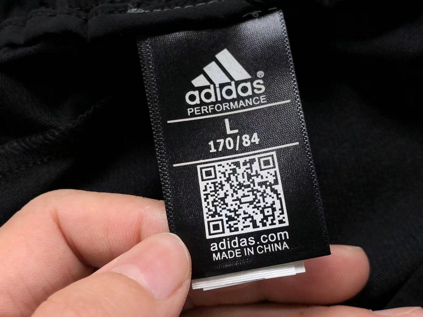 Calça Adidas Urban Utility Pants